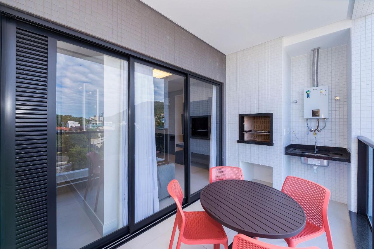 Adra 301 - Apartamento No Centro De Bombinhas - Rooftop Com Piscina E Academia - A Poucos Metros Da Praia - Exterior foto