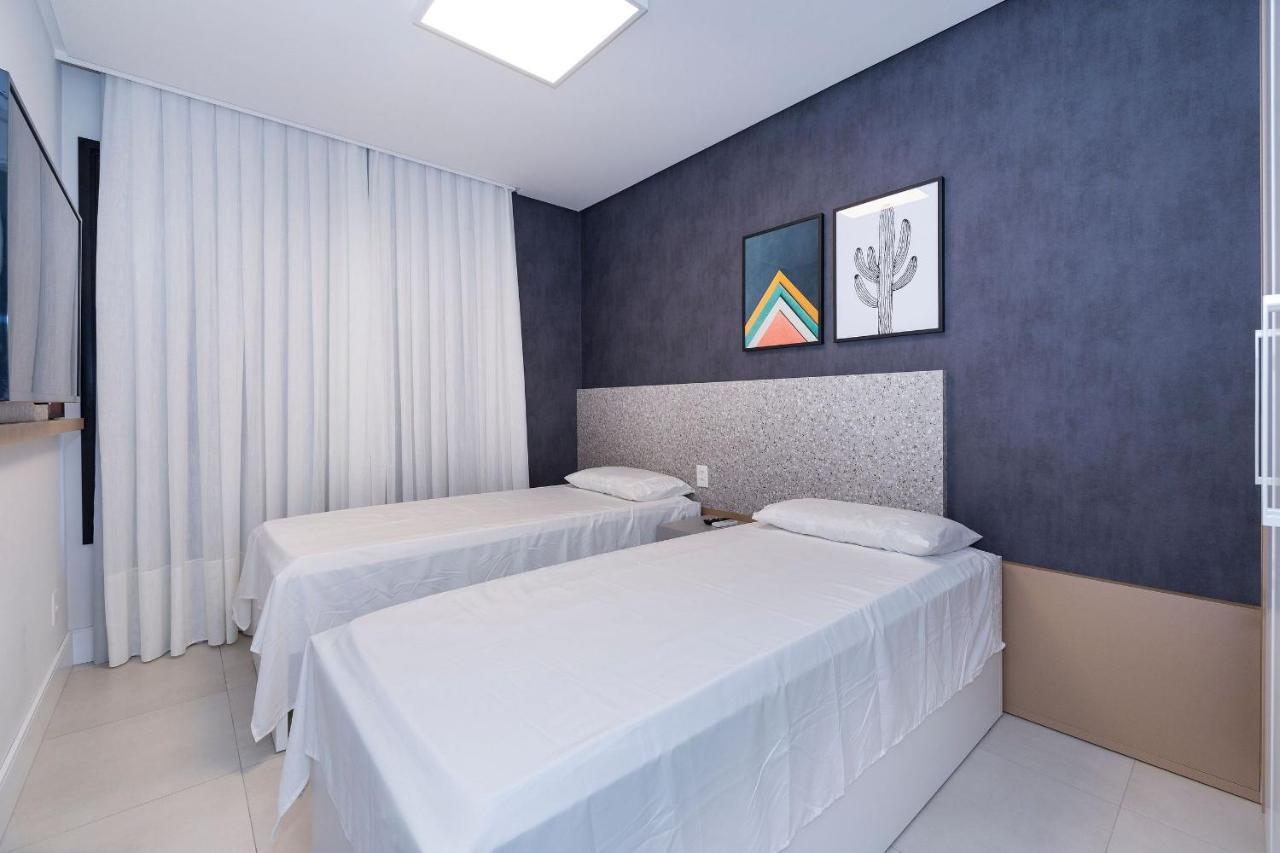Adra 301 - Apartamento No Centro De Bombinhas - Rooftop Com Piscina E Academia - A Poucos Metros Da Praia - Exterior foto